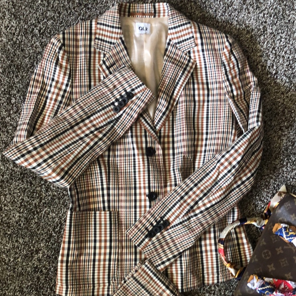 Excellent Condition Never Worn - image 2